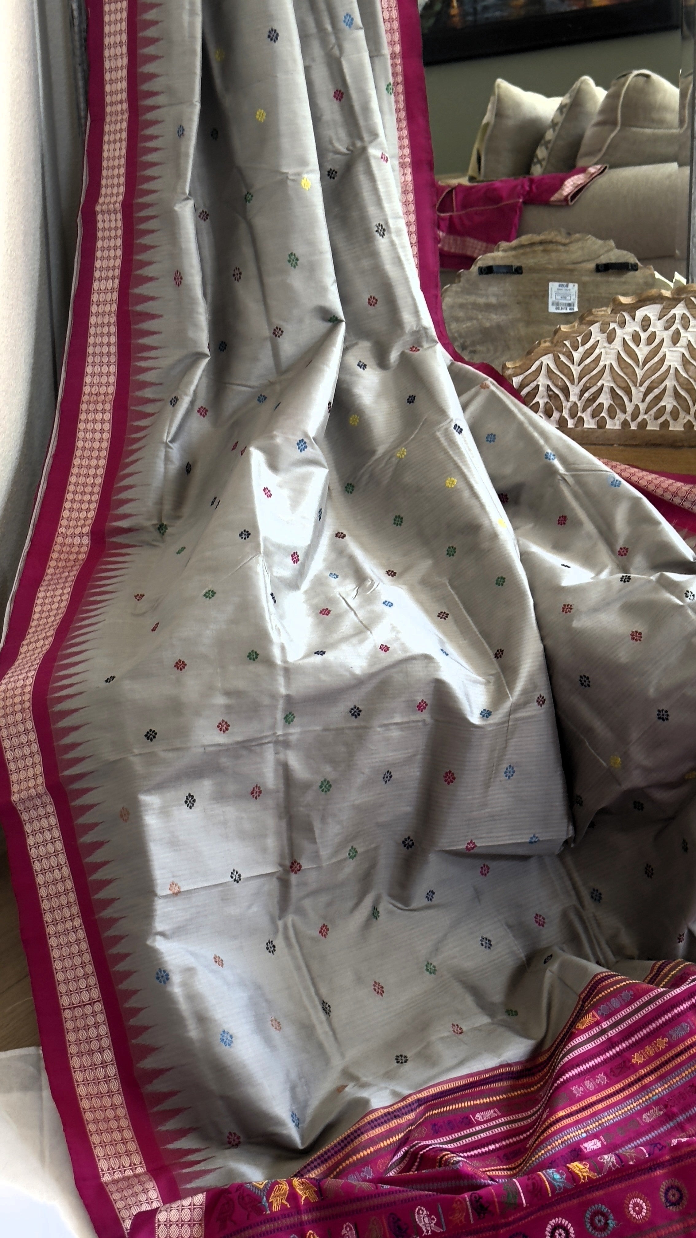 Dolabedi Pure Silk Sambalpuri Odisha Handloom Saree