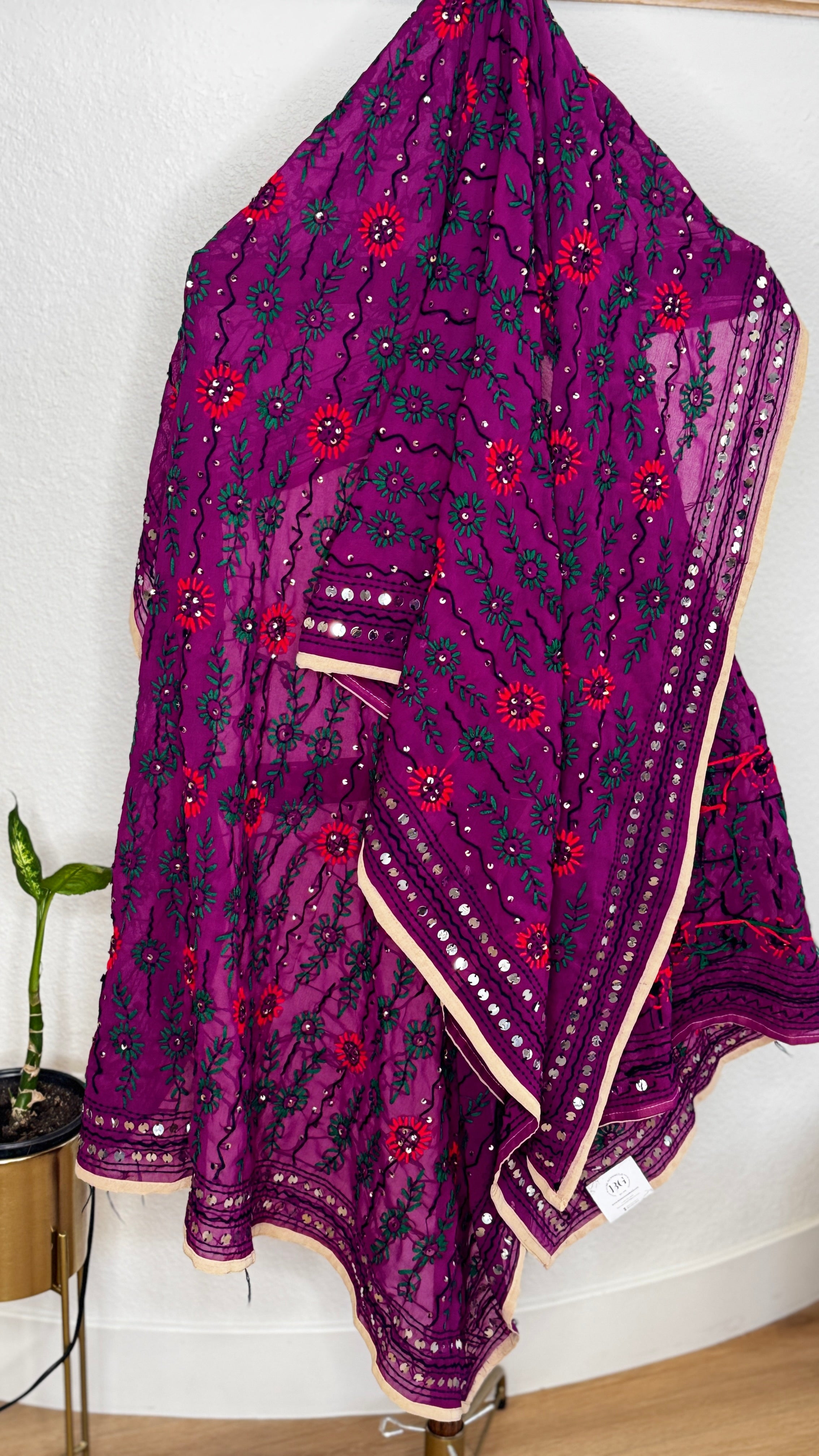 Geogette Fullkari dupatta - purple