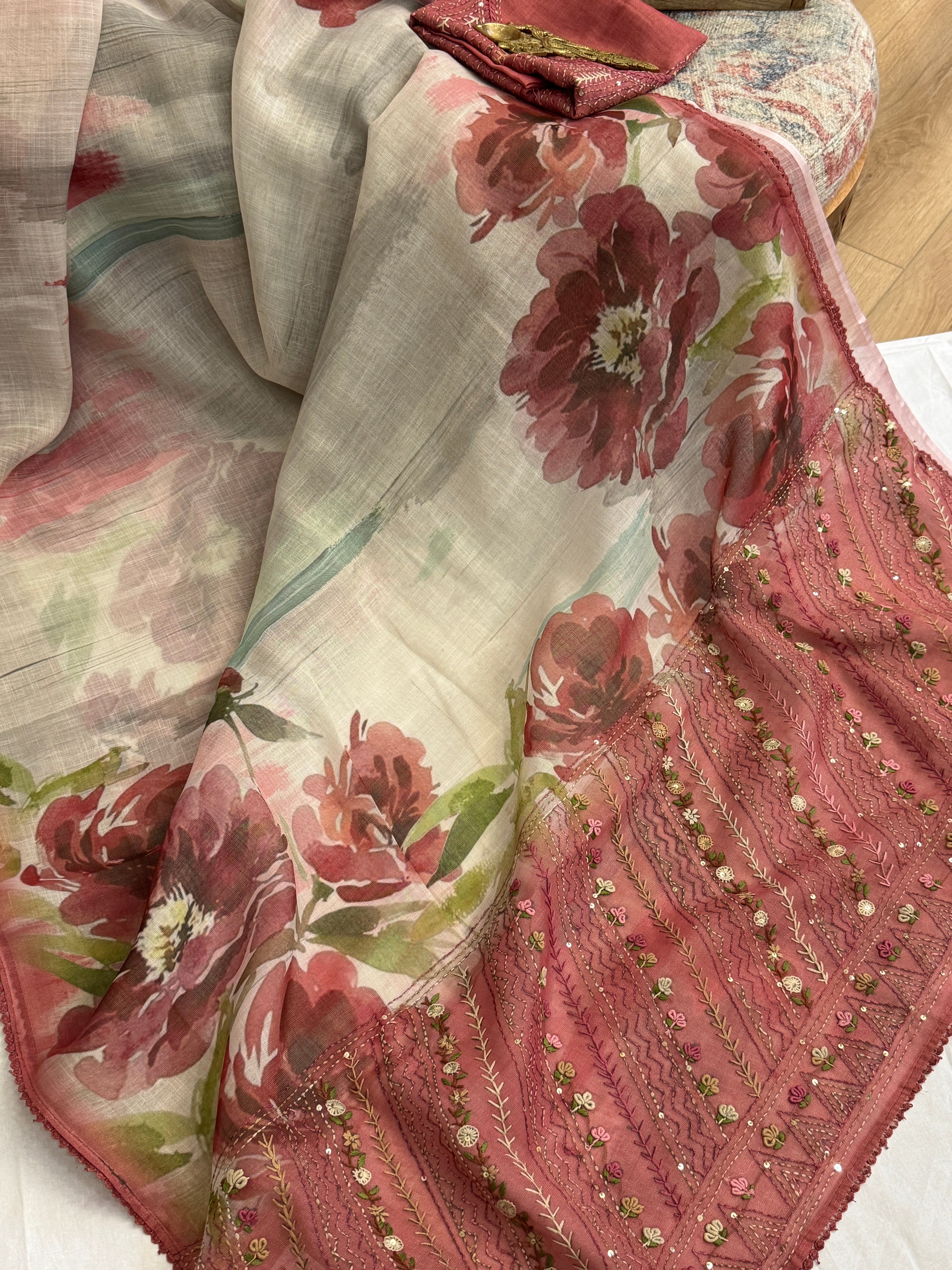 Bengal Linen Saree handpainted with French Knot Embroidery