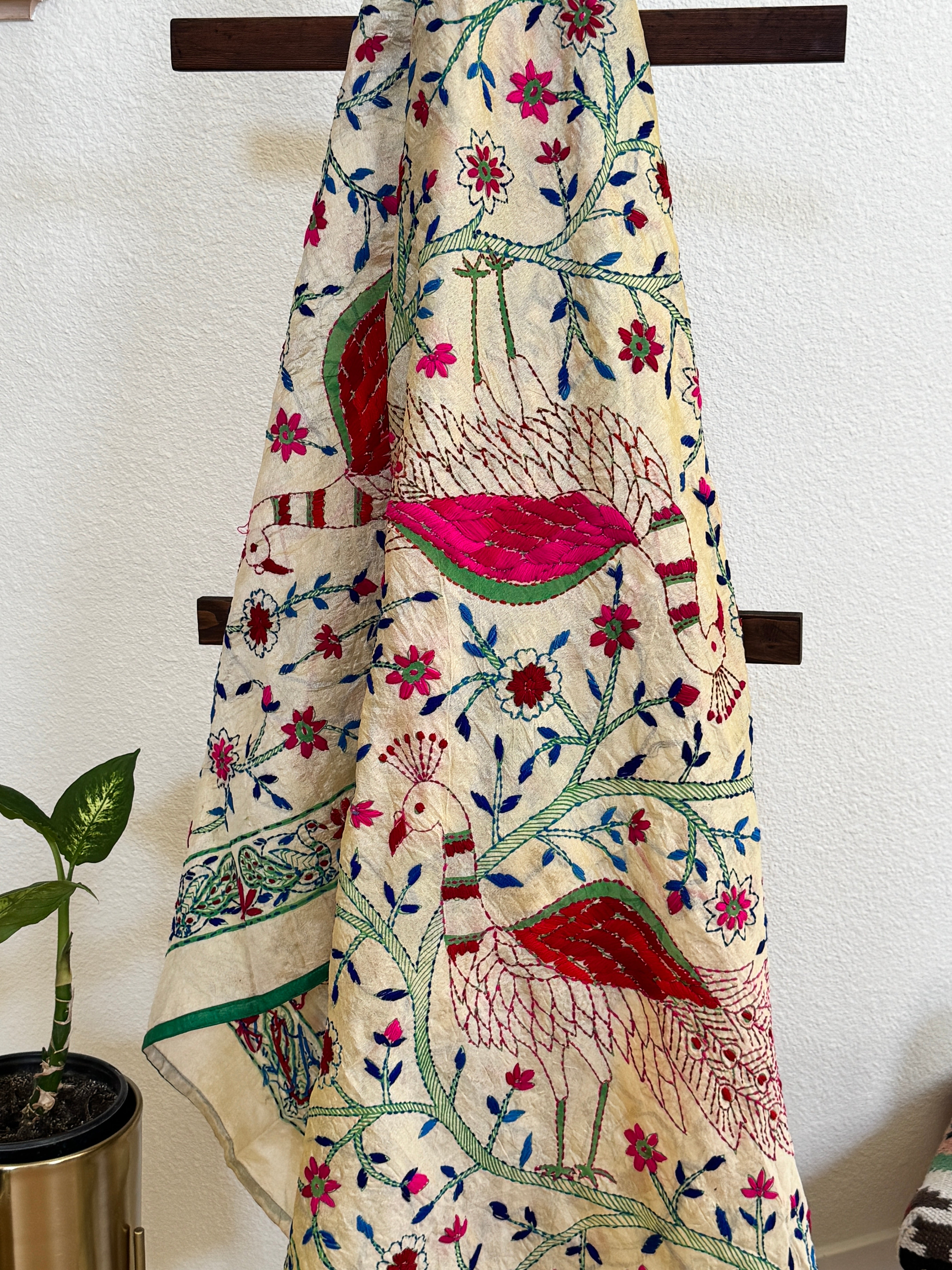 Chanderi Kantha dupatta - green