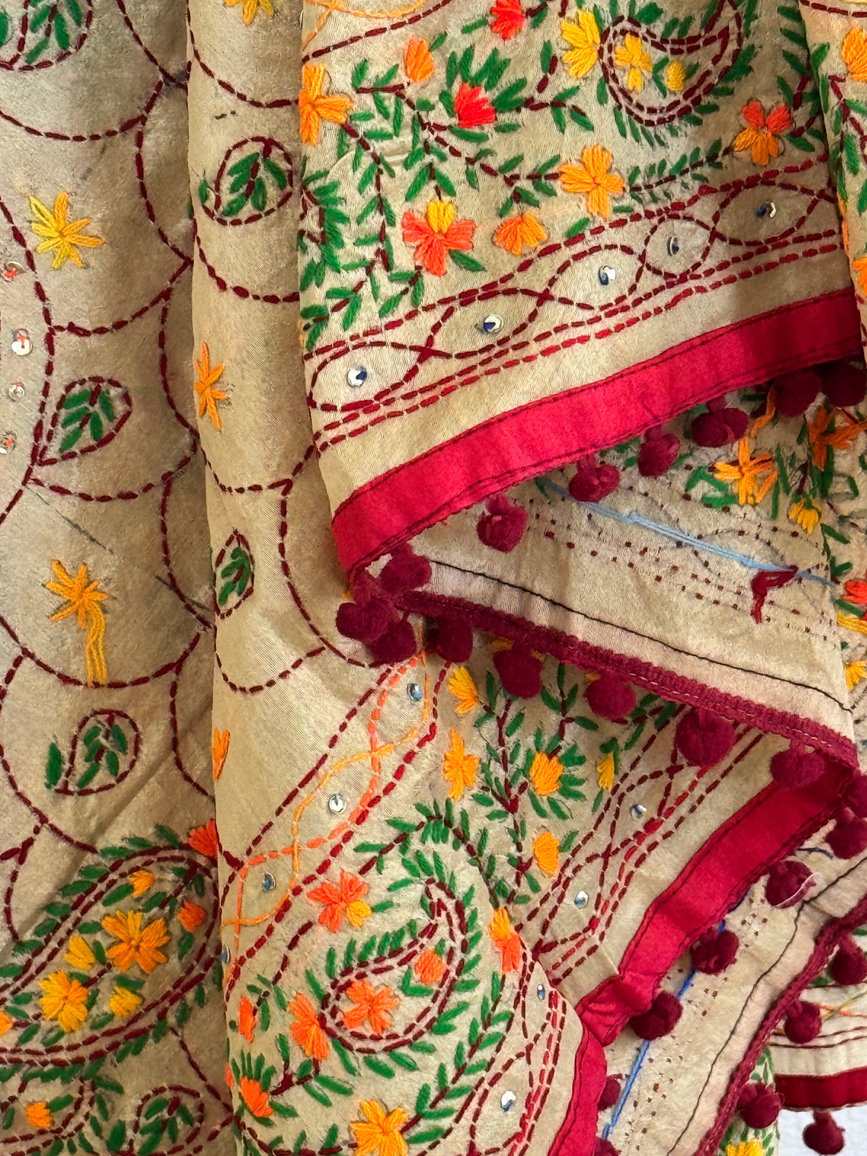 Chanderi Kantha dupatta - red