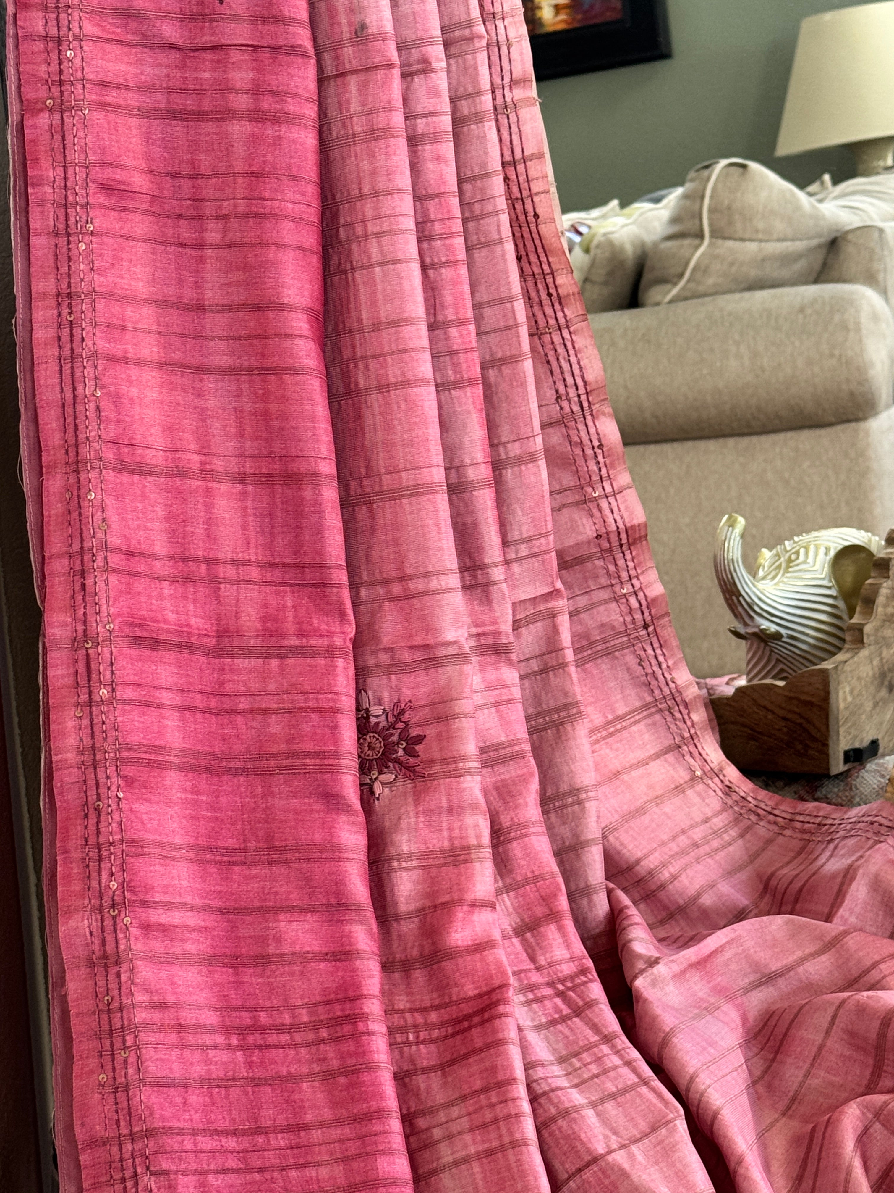 Bengal Linen Saree with French Knot Embroidery