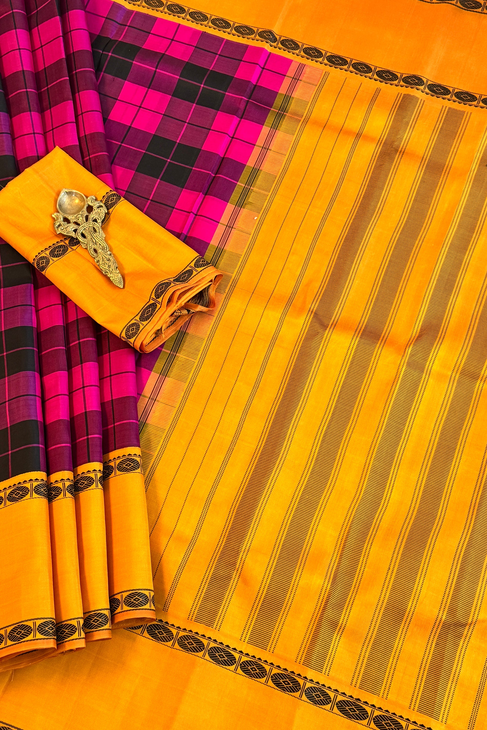 Kanjeevaram Handloom Pure Silk Kattam Saree