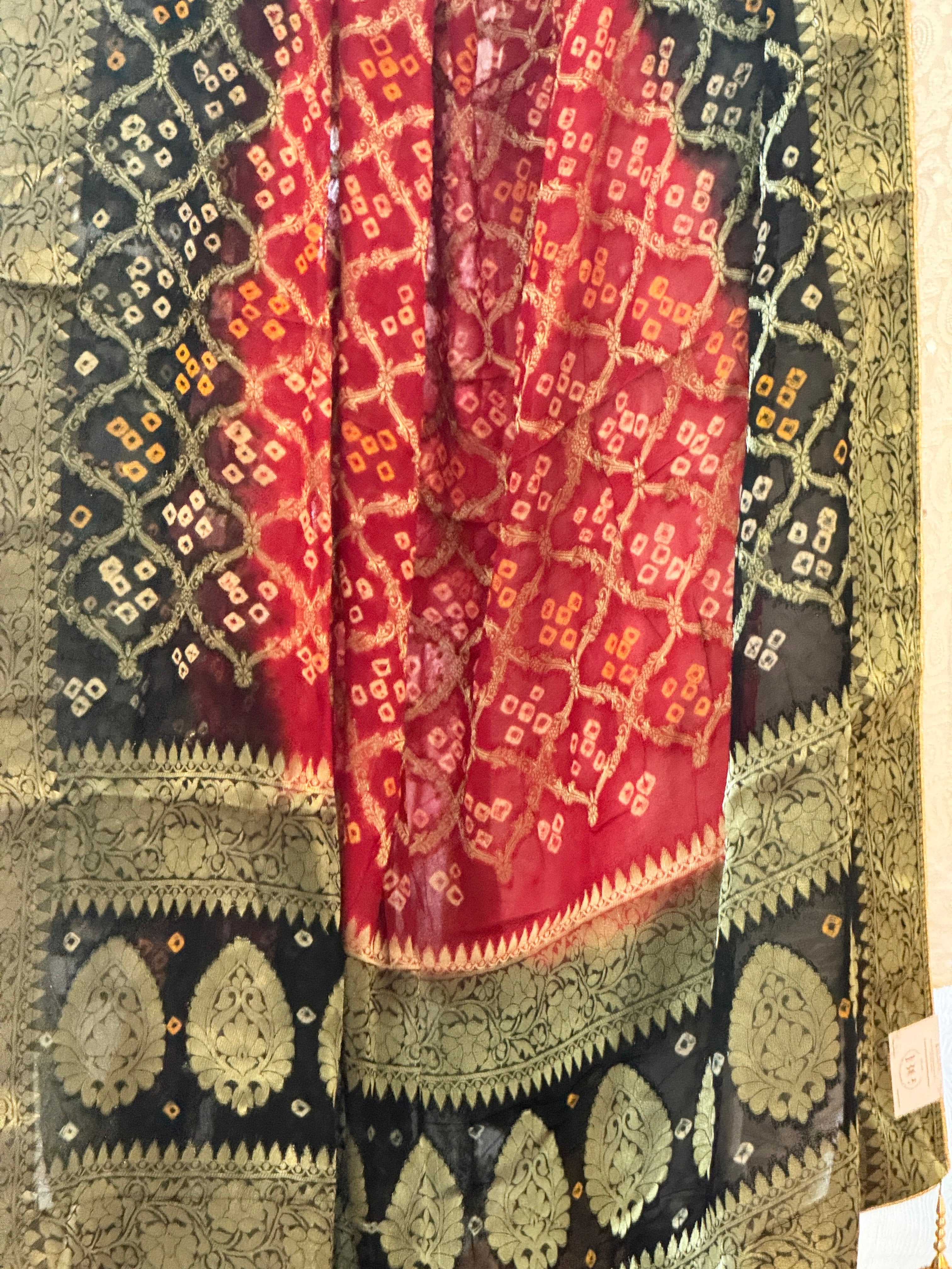 Georgette Gharchola dupatta - red black