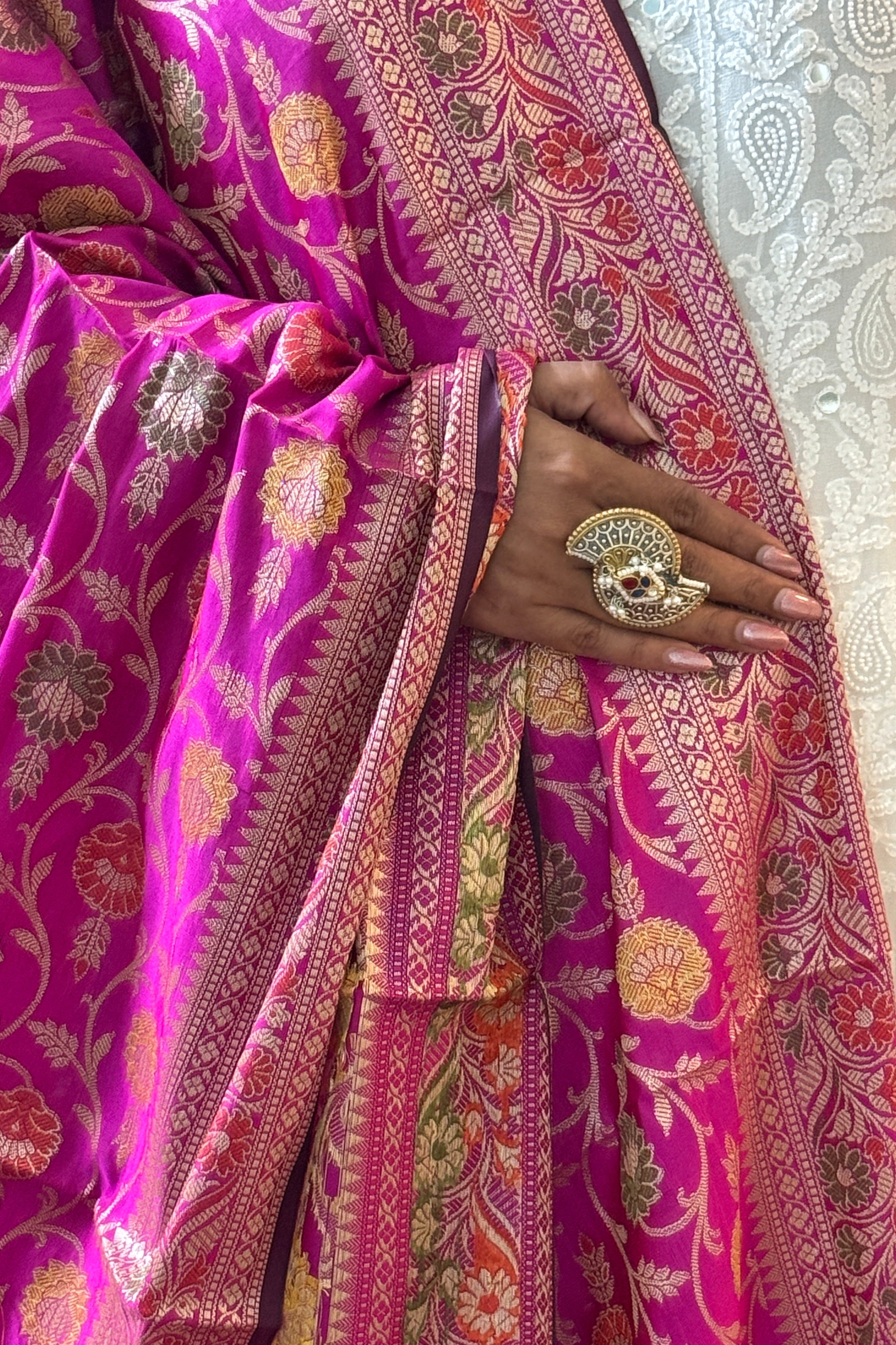 Banarasi Jama Work dupatta - pink