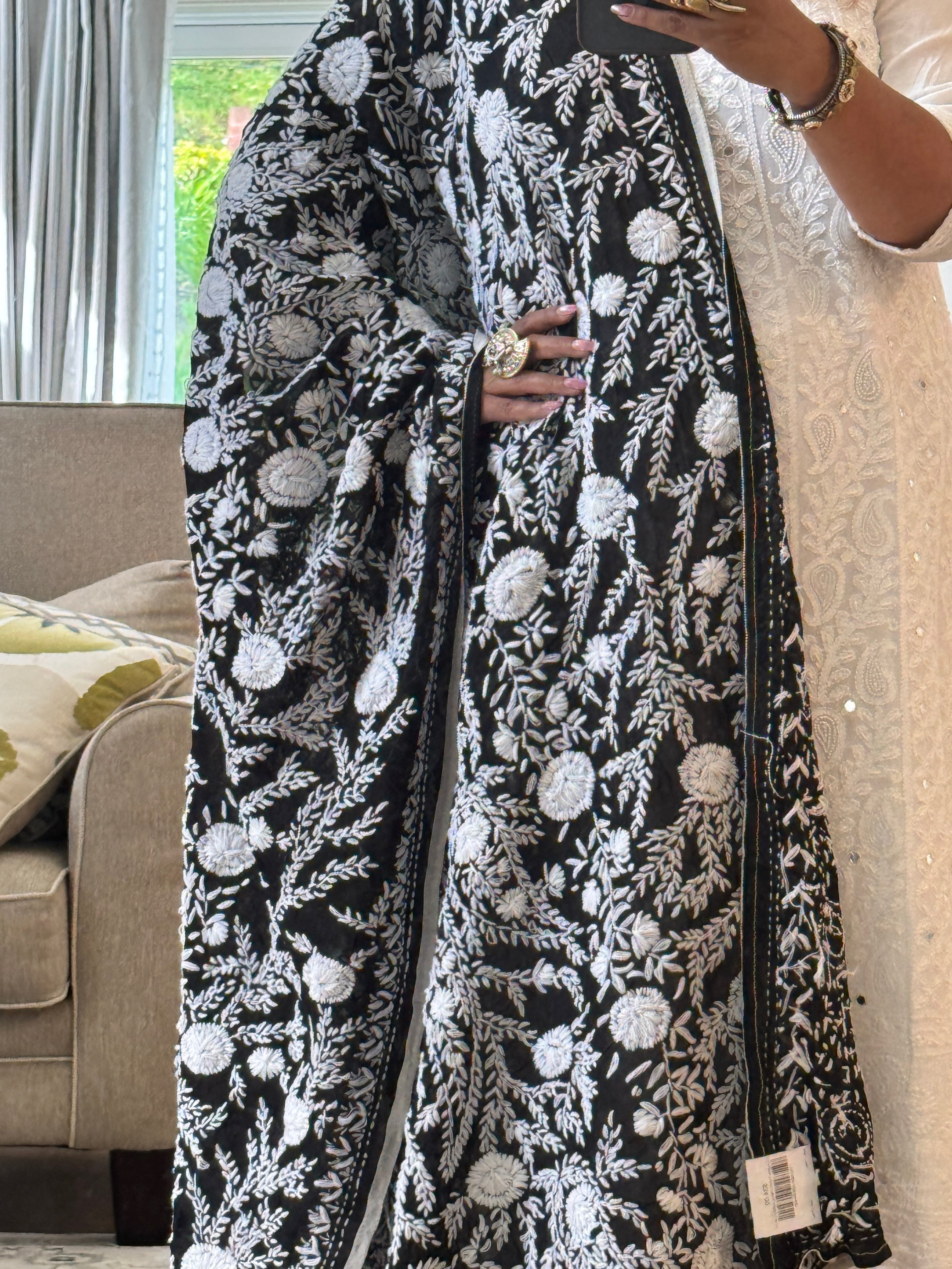 Georgette Fulkari Heavy dupatta - white