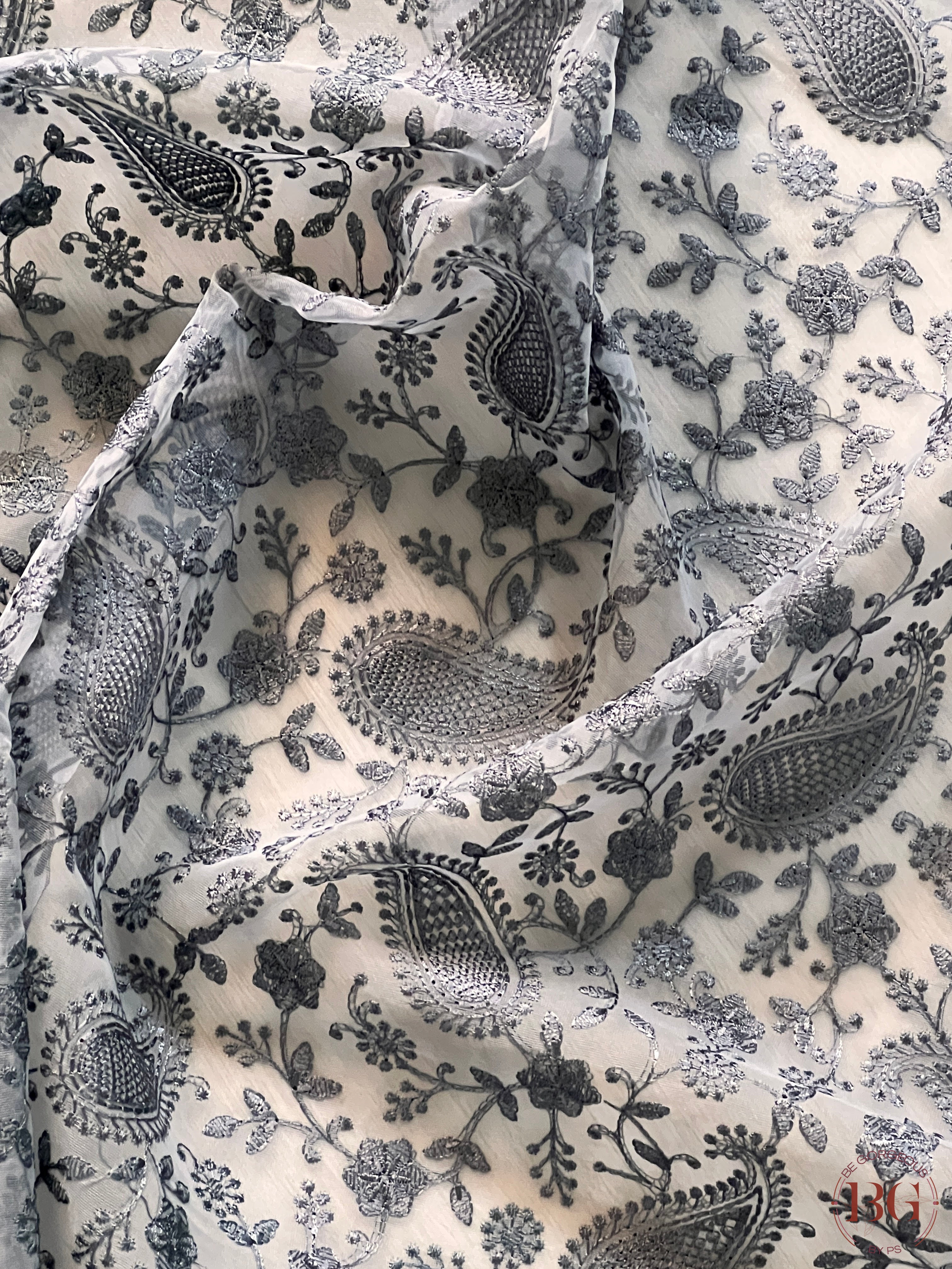 Organza with threadwork saree color - grey